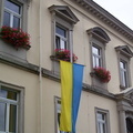 Oberlausitzfahne vor dem Rathaus in Neusalza Spremberg